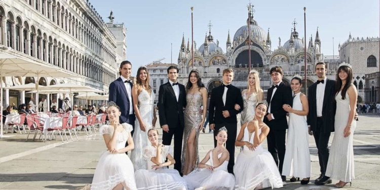 Tutto pronto a Venezia per il Gran Ballo delle Debuttanti