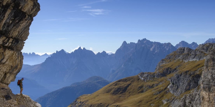 Trekking sulle Tre Cime tra la leggenda dei Giganti di Pietra