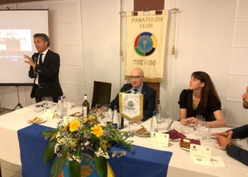 “Silenzio, parla il cuore”: sport e medicina al Panathlon di Treviso