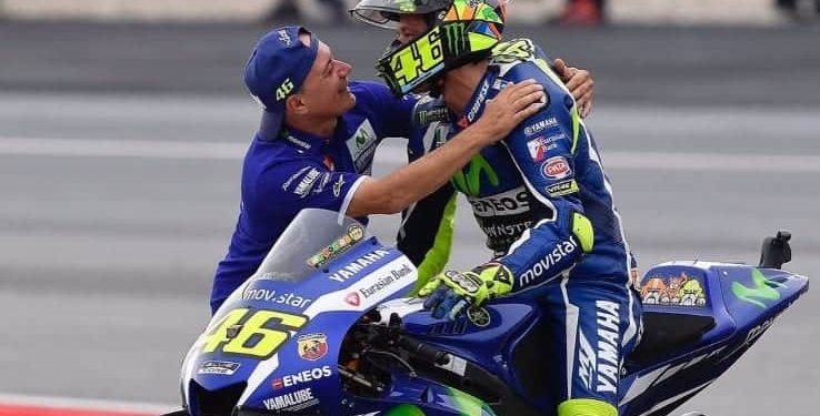 Il motociclismo e i Caschi d’oro