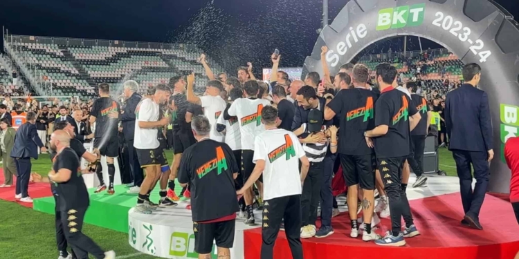 Venezia in A: ho visto la gente felice e credo nel “Doge vichingo”