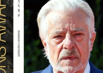 Il Nations Award a Giancarlo Giannini premiato da Sandro Bottega