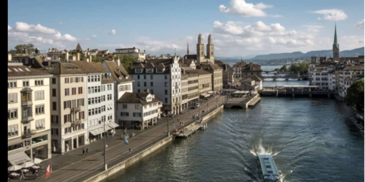L’autunno a Zurigo è un tuffo nel paradiso