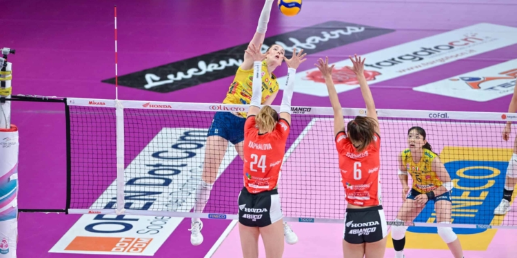 L’Imoco (ore 19) al Palaverde contro il Bisonte Firenze