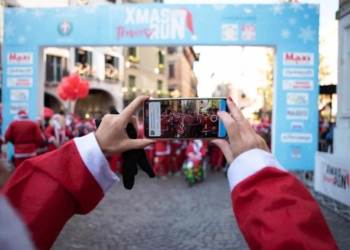Treviso si tinge di rosso per la corsa dei Babbi Natale
