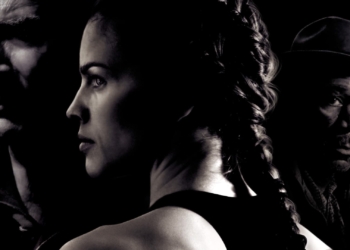 Adulti in una stanza, tra le nuvole e con acqua e anice