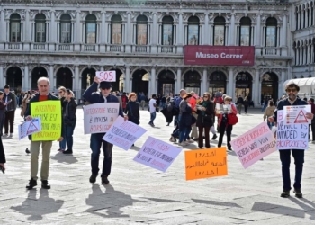 Stravolte dall’over-tourism: le città storica per sopravvivere
