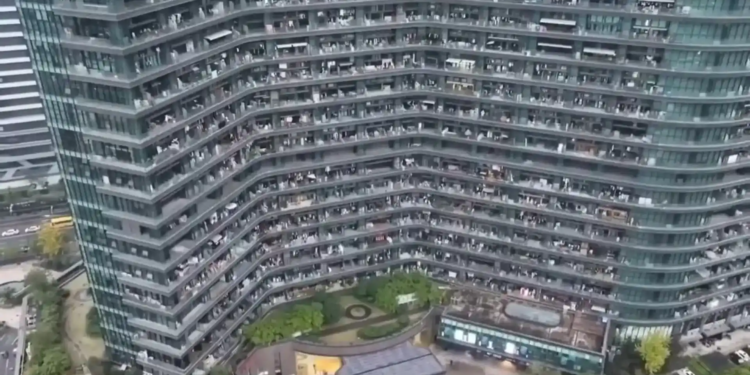 C’è anche il “Condominio – Città”: 30.000 abitanti e tutti i servizi