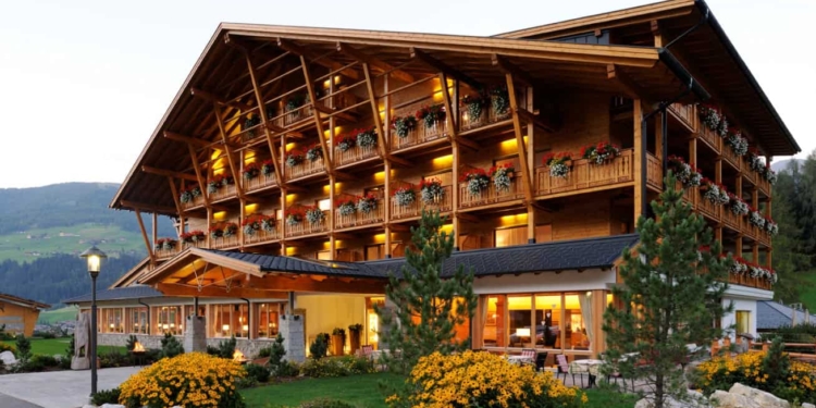 Fuggire tra le montagne della Croda Rossa