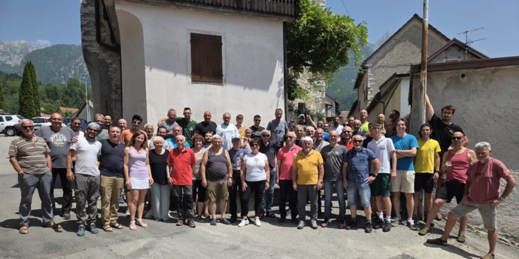 Rinnovata la consuetudine del Piodego: nove frazioni al lavoro