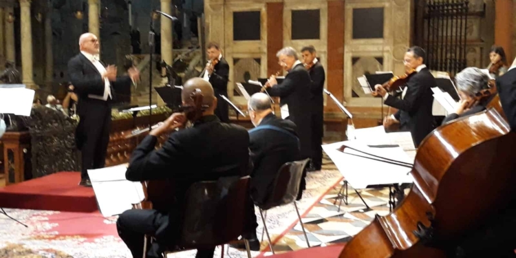 Lo Splendore del Santo