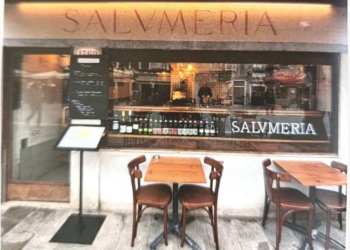 Vecchie scritte e insegne. Come vedere Venezia diversamente