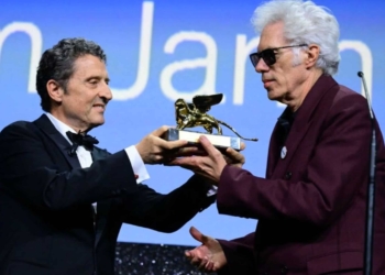 Giù il sipario: Venezia nel segno di Gaza e Servillo miglior attore