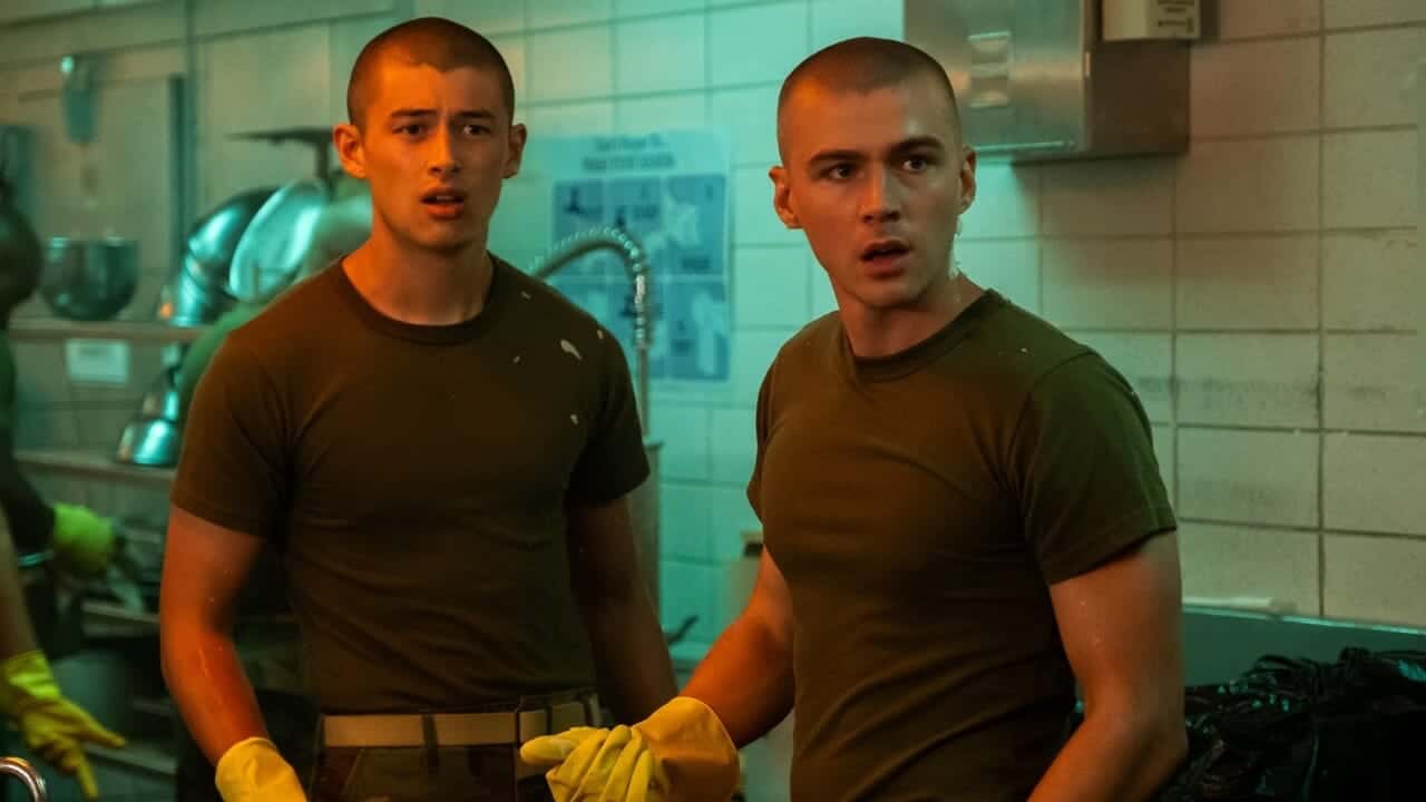 Netflix: Marines e gay negli Usa ‘90. Sky: Tom il tormentato agente  Fbi