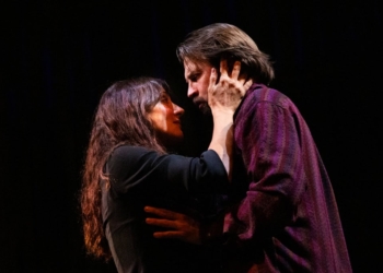 Ambra Angiolini e Ivana Monti in “La reginetta di Leenane”