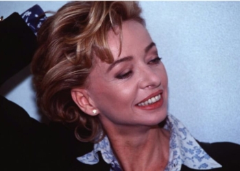 L’addio a Enrica Bonaccorti, gli occhi chiari di una tv gentile, d’altri tempi