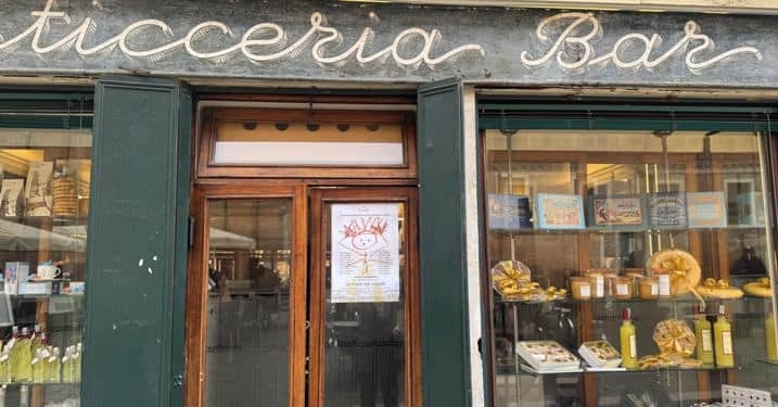 A Venezia la fotografia si mette “Le mani nei capelli”