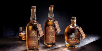 Bottega ha presentato a Milano il nuovo whisky “Alexander” 100% italiano
