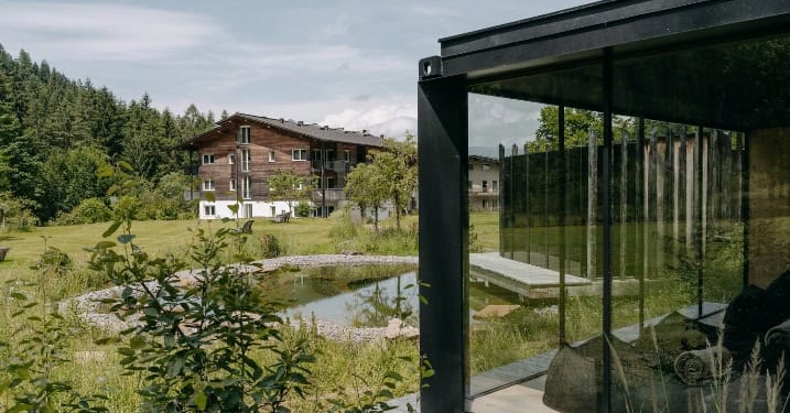 Vette e benessere, 7 benefici della camminata in quota