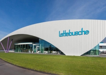 Lattebusche sale del 5,9%