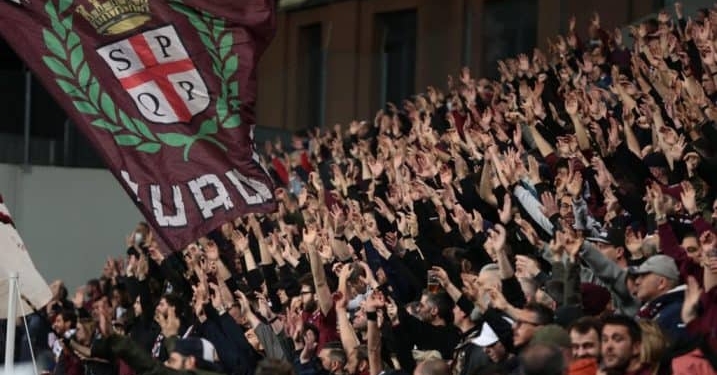 Andrebbe abolito l’insulto quando una squadra rischia