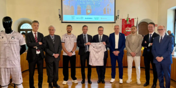 Udinese con maglia speciale per i 50 anni dal terremoto