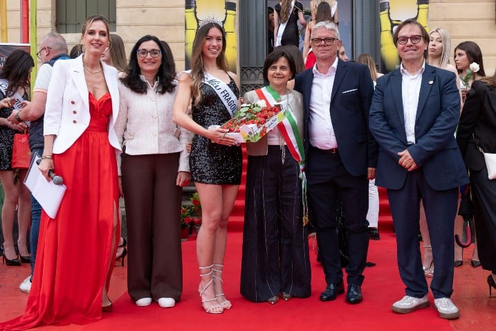 Elena “Miss Fragola” è la prima Miss Città Murata