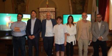 “Restate”. “Dall’estate romana – osserva il sindaco Massari, a vannizagnoli.it -, dall’assessore Nicolini. Quanto costa? Lo vediamo alla fine”