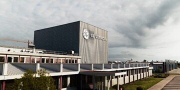 GE Vernova investe nel suo R&D Lab a Noventa di Piave (VE) per rendere le reti elettriche più affidabili
