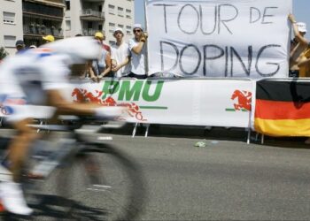 Ciclismo, le nuove frontiere del Doping e le ombre sul Tour de France