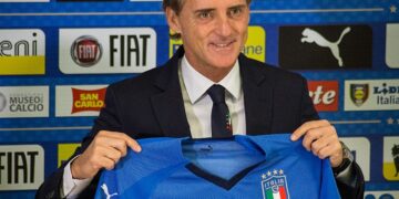 Mancini ct e Ranieri dt, meglio di Conte ultrà. Che non sa perdere. La nostra ricetta per federazione e leghe, basta il buon senso
