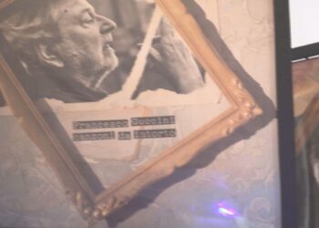 A Reggio alla mostra di “Guccini” dove il tempo si è fermato