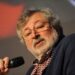 Guccini, morire da “pecora nera” per non rinunciare mai all’indipendenza