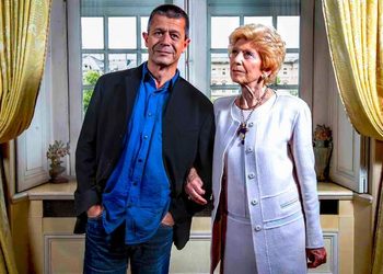 Fare “Kolchoz”: così Carrère fa pace con la madre e con la storia