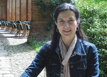 Elsa conquista i diritti nella “fabbrica delle donne”