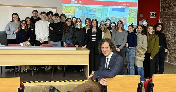 Perché in Italia è ancora difficile parlare dei “proletari in divisa”