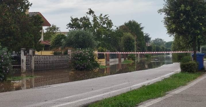 Allagamenti a San Michele al T.: l’ex sindaco Codognotto organizza una raccolta firme