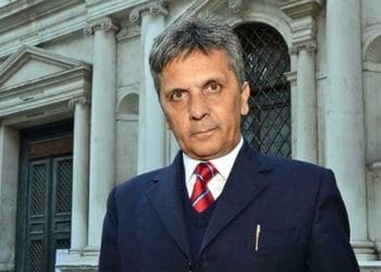In molti per l’addio a Giorgio il cantore dell’altra Venezia