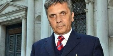 In molti per l’addio a Giorgio il cantore dell’altra Venezia