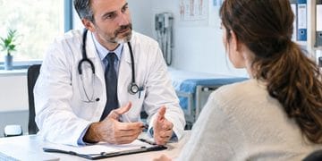 ME/CFS e Long COVID, quando la medicina non ascolta: «L’assenza di una cura non significa assenza di assistenza»