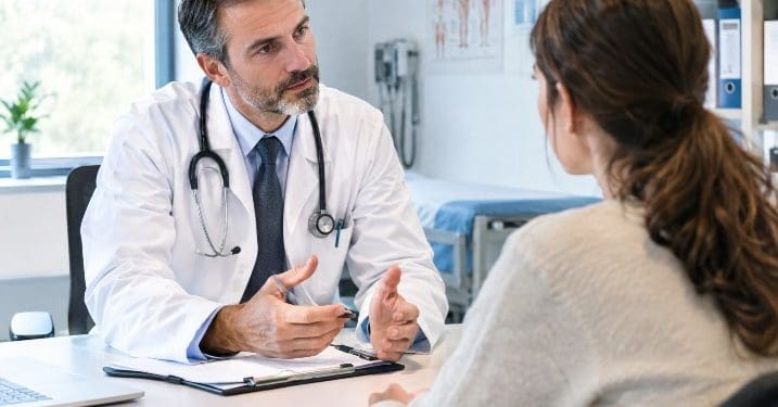 ME/CFS e Long COVID, quando la medicina non ascolta: «L’assenza di una cura non significa assenza di assistenza»