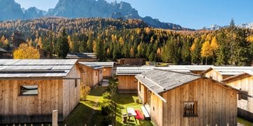 Caravan Park Sexten: il fascino di un lodge ai piedi delle Dolomiti